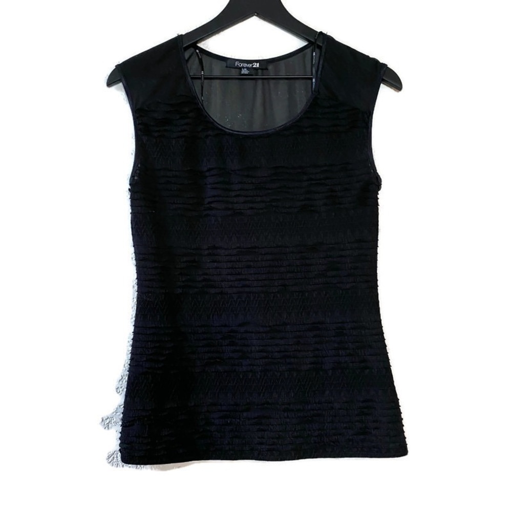 🤎3/$25 Forever 21 black ruffle top